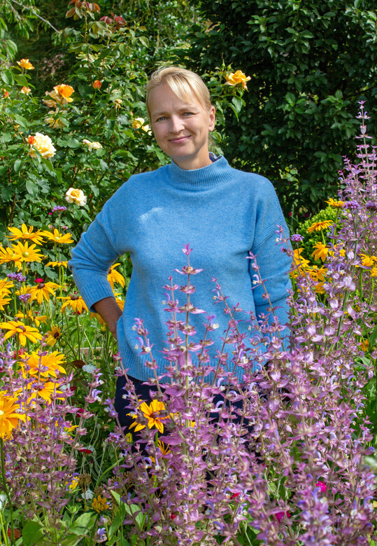 Dr. Cynthia Nagel, Biologin  Naturautorin  Buchautorin