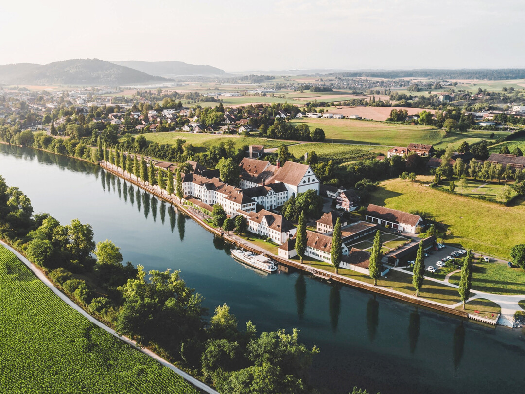Das ehemalige Kloster St. Katharinental bei Diessenhofen besticht mit seinen Zier- und Ruhegrten, dessen Gestaltung eine Hommage ans klsterliche Erbe ist.