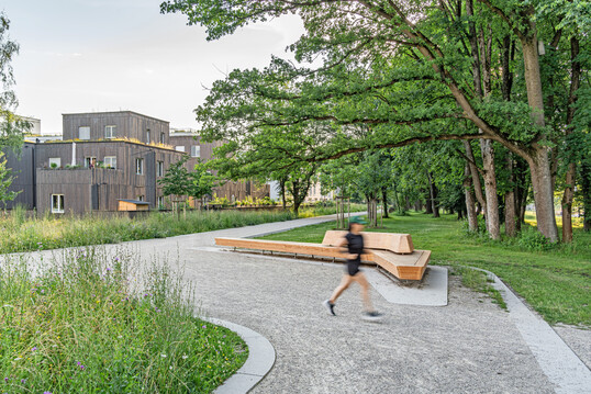 Prinz-Eugen-Park, München (Peter Wich, Frank Flor, Arge TERRA.NOVA Landschaftsarchitektur Club L94 Landschaftsarchitekten GmbH)