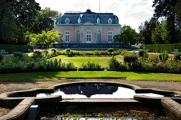 Die Stiftung möchte den Wechselflor im Französischen Garten künftig an eine automatische Bewässerung anschließen.