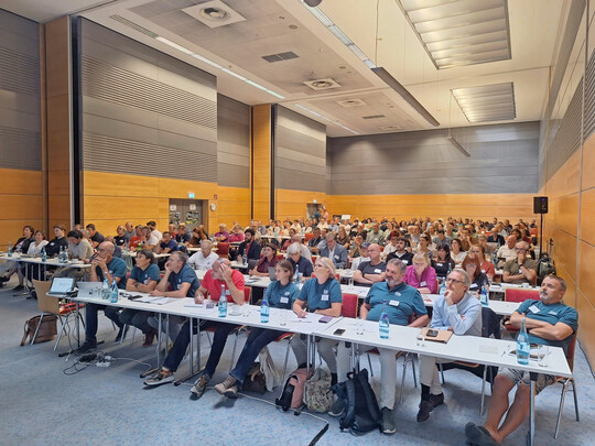 220 Fachleute waren zum 13. Internationalen Schwimmteichkongress nach V�sendorf bei Wien gekommen.