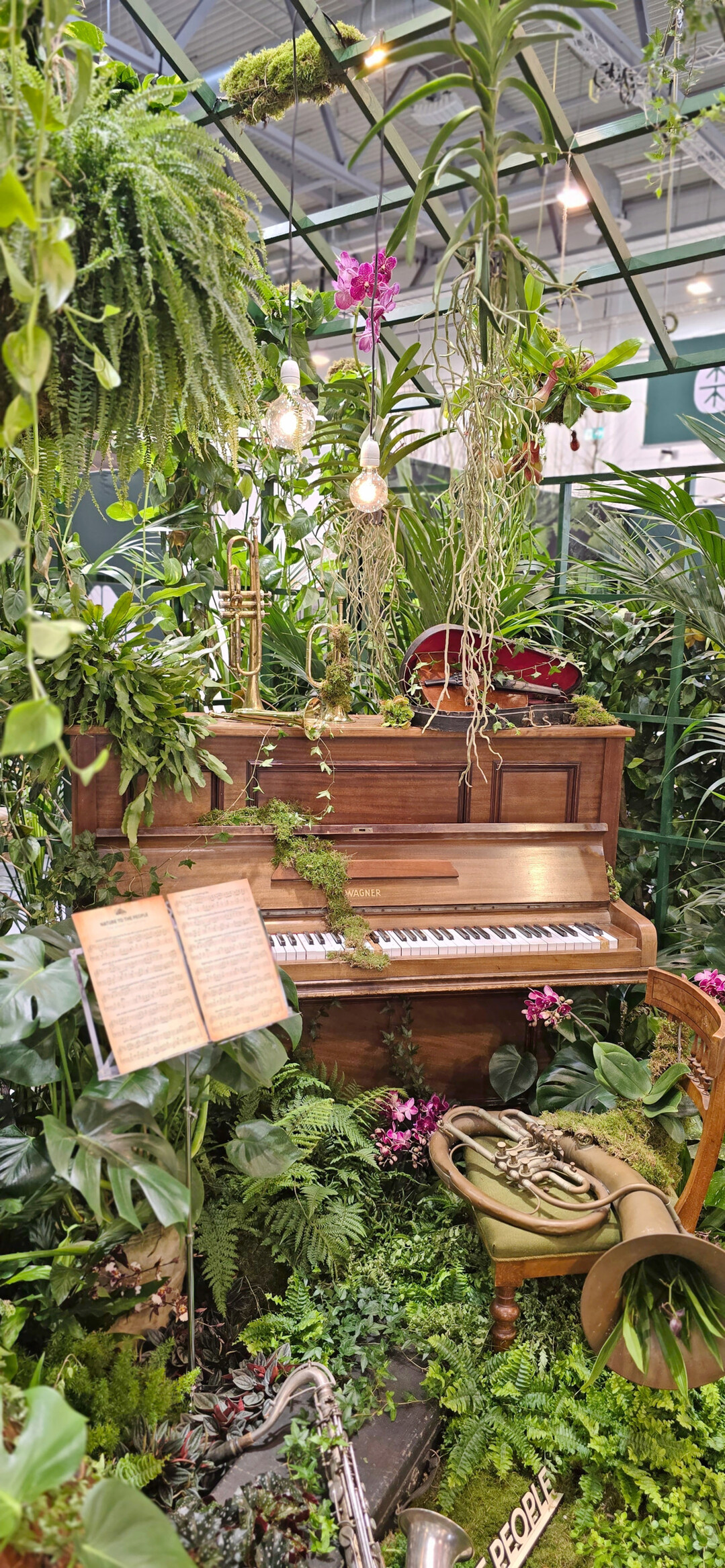 Die wunderbare Garten & Musik-Szene war beliebtes Fotomotiv. 