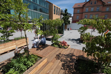 Temporr begrnter Bahnhofsvorplatz in Esslingen