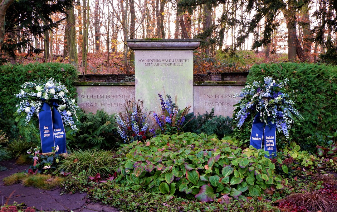 Familiengrab auf dem Alten Bornimer Friedhof in Potsdam 