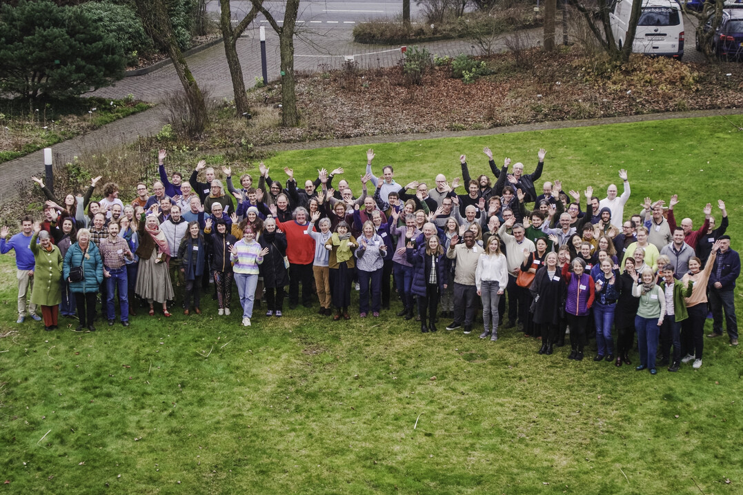 Die über 100 Teilnehmer aus 16 Nationen der 15. ISU-Winderdays in Grünberg
