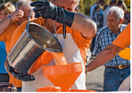 Frischer gehts nicht: Der OGV Adelmannsfelden macht köstlichen Apfelsaft